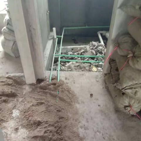 装修找亲戚还是请装修公司？拒绝对比就是吃亏的开始，装修防坑还要防亲戚……