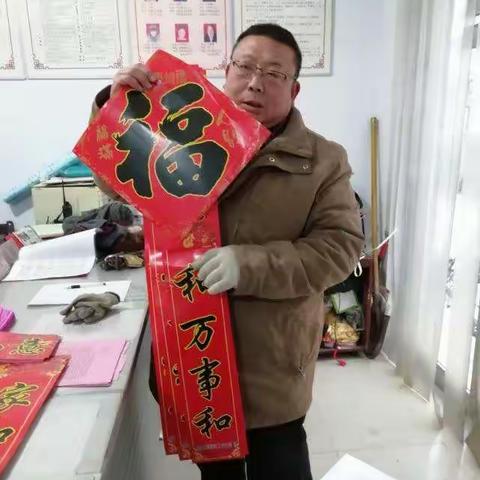 “欢乐迎新春，温暖送春联”，铁西路街道办事处开展拥军优属“暖冬活动” 