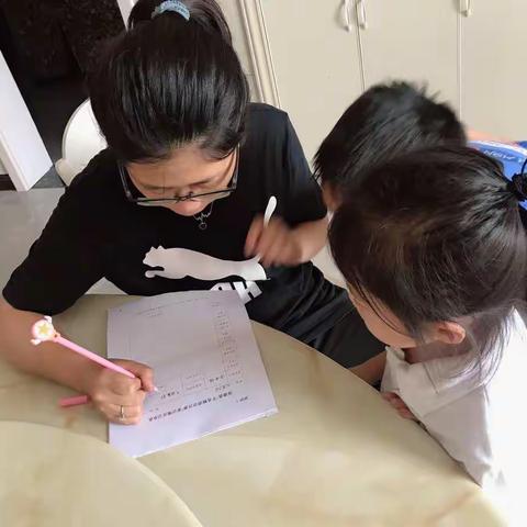 家访暖人心——2020暑假礼芳小学开展“万师访万家”活动