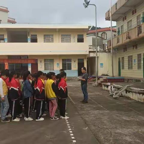 不负光阴，奋力前进--樟村小学2020年秋期段考表彰大会