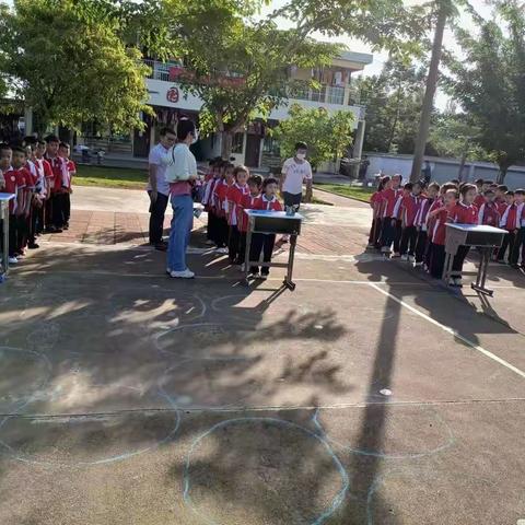 “双减”之下的我们——笑声中学习，快乐中成长。