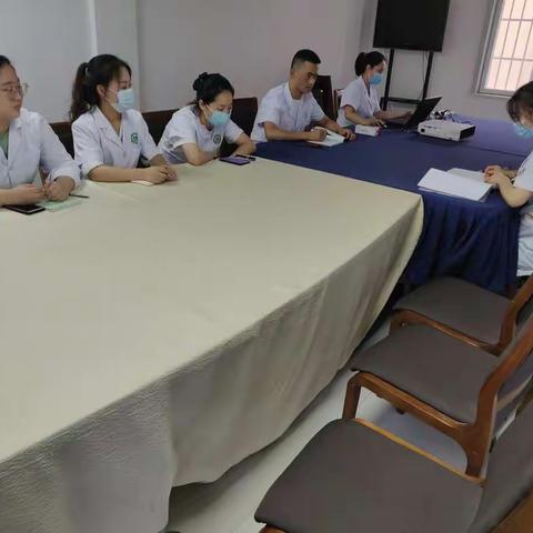 莲湖区北关社区卫生服务中心团支部组织中心团员对“青年大学习”进行集中培训