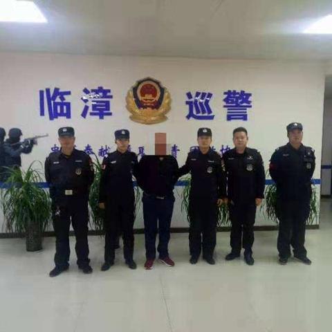 不忘初心 巡警本色 打击服务齐头并进