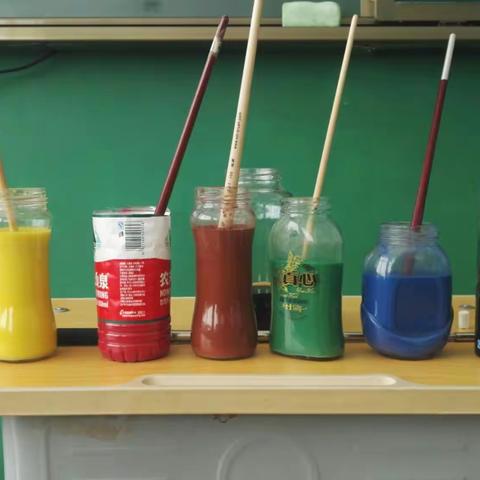 多彩的世界——宜州小学美术社团微展览