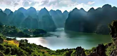 李文俊（船工）贵州万峰林风景区诗稿（2）