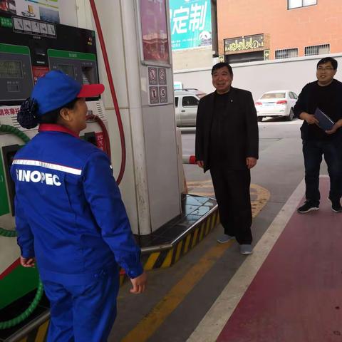 县气象局开展防雷安全检查