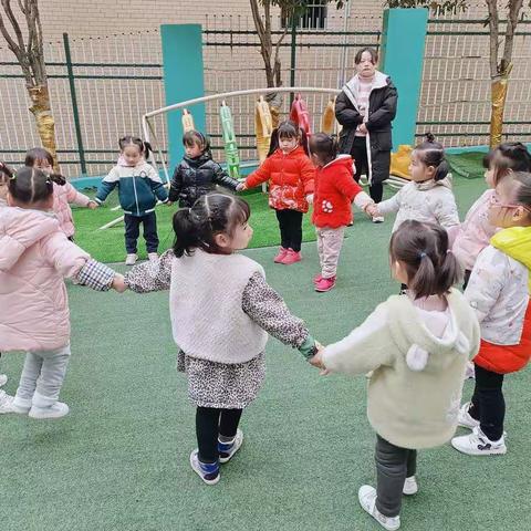 至慧国学幼儿园中二班一周剪影