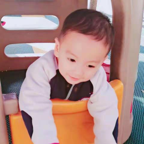 疫情小日记——华诚幼儿园小二班王梓赫
