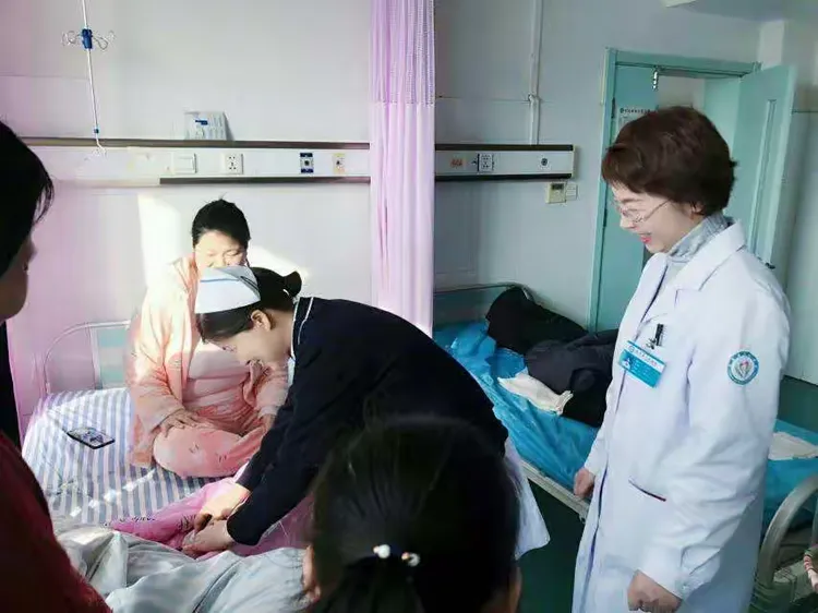 关于梅州市人民医院（梅州市黄塘医院）黄牛随时帮患者挂号的信息