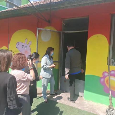 凤城街道开展辖区幼儿园安全大检查工作