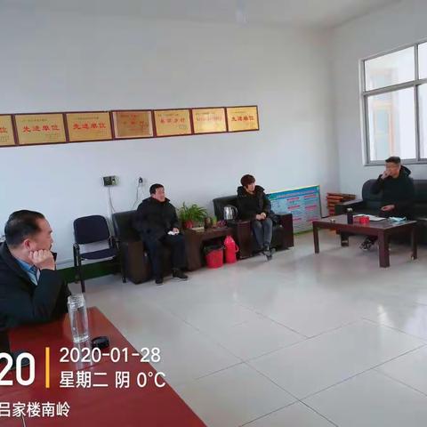 牛泉镇吕家楼村全力打好疫情防控攻坚战！