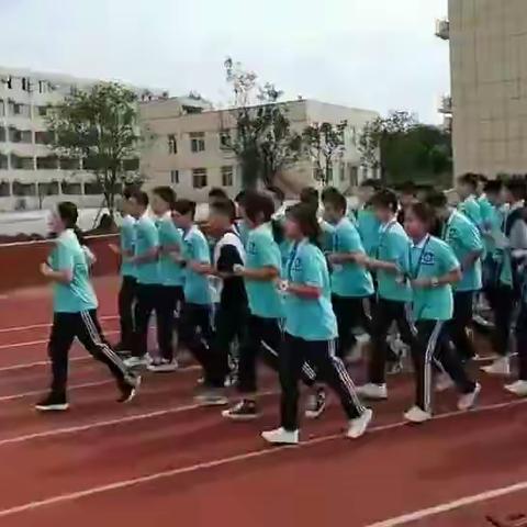 寒来暑往，春华秋实————湖北襄江学校八（3）班成长记