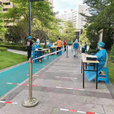 【西池全员核酸检测】同心抗疫 感谢有您——核酸点上的“母女兵”