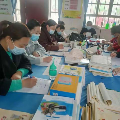 课堂展风采，教研促成长——称勾镇中心校南寨小学教研活动