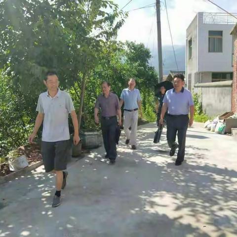 实地访查求真相，控辍保学见真情