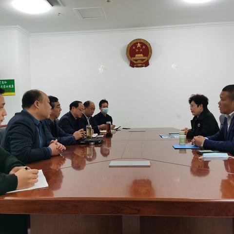 县人大常委会主任刘祥、副主任陈建军、杨艳峰共同接待中材绿建北京建筑节能技术有限公司副董