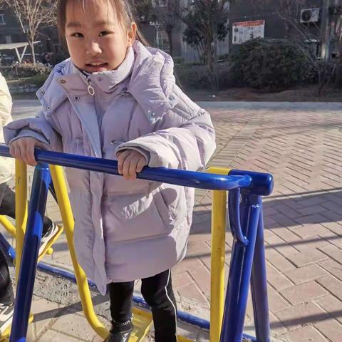 濮阳县第四实验小学二年级（7）班李子果