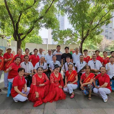 宣传防范非法集资，献礼党的生日