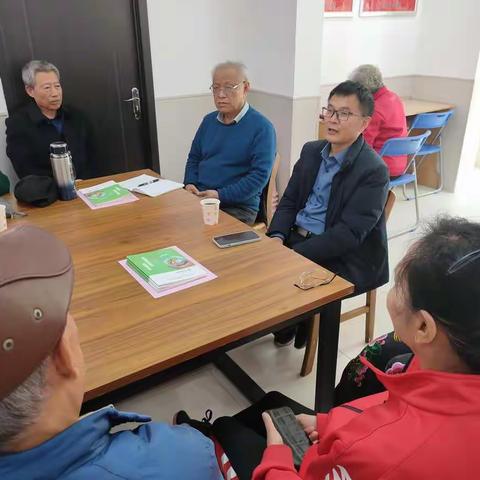 志愿者传递正能量，领导慰问暖人心