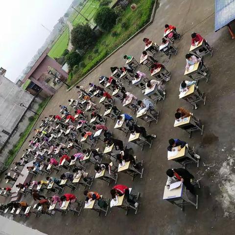 墩小记事——期中表彰与家长会