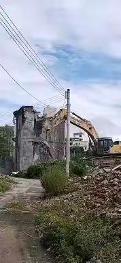 天涯区重点项目征拆进行中（11月23日共拆除4栋房屋，拆除房屋总面积958.49平方米）