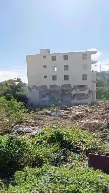 天涯区重点项目征拆进行中（11月26日共拆除2栋房屋，拆除房屋总面积781.93平方米）