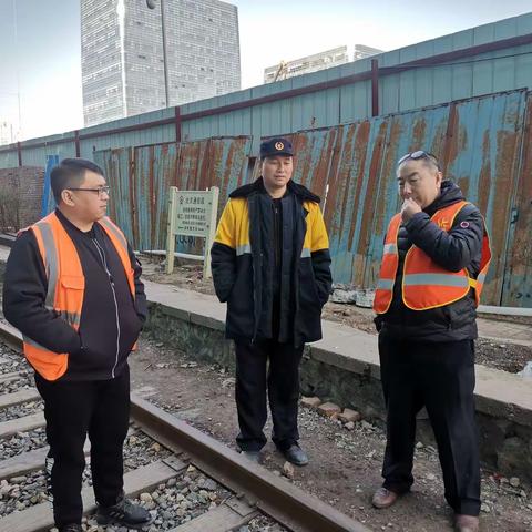 S1线苹果园站换乘通道下穿大台铁路工程