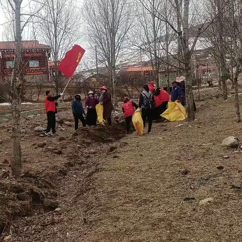 为全力打造“全域无垃圾” 建设绿色新家园