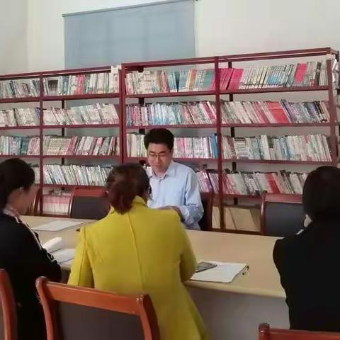 乡饮乡教育学区五年级英语调研             ——韦周小学程巧玲老师执教公开课