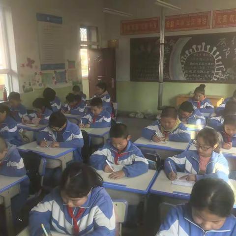 “端端正正学写字，认认真真学做人”——藉口镇四十铺小学书法大赛