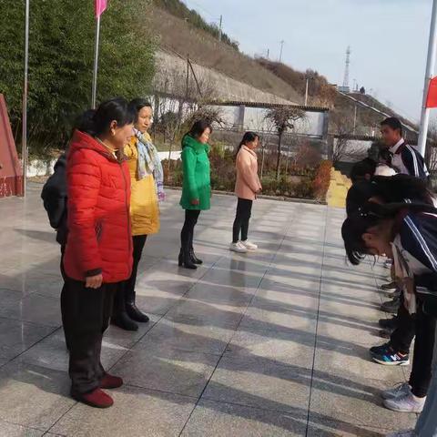 期中考试表彰，我们这样过！