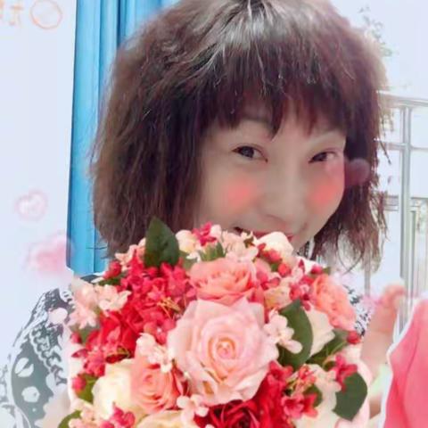 大美女小妖精