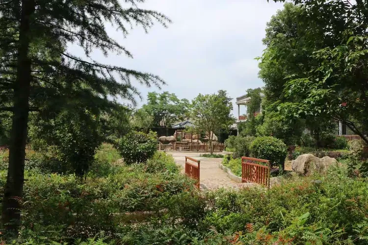 沾益《德勋农庄》休闲娱乐好去处