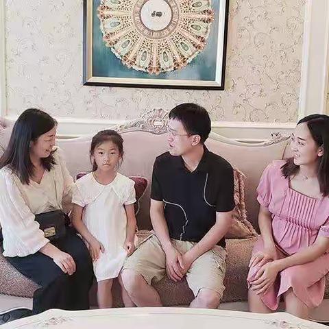 情系学生 爱在家访-----翠林蓝湾小学一年级四班家访活动