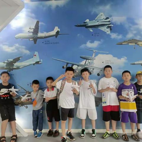 【寻梦启航•快乐成长】航空主题研学拓展营