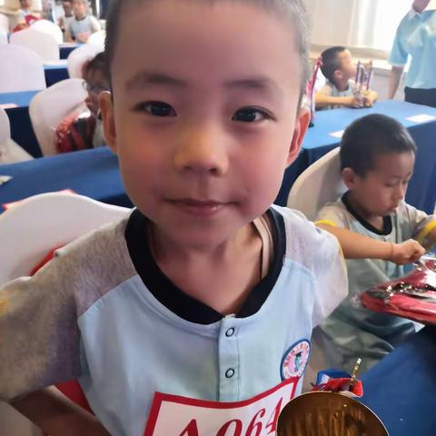 孟依平的快乐时光