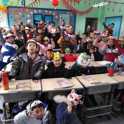 快乐结业，我行我秀———二二班上学期语文期末乐考记