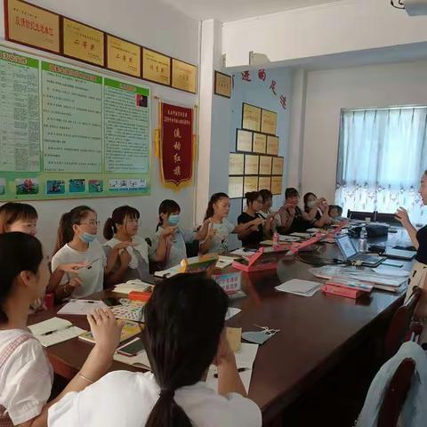 “敬业积跬步 初心至千里 ” ——李石门幼儿园教师专业培训活动