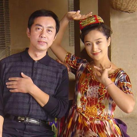 《天山之花》