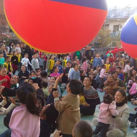 热烈庆祝北街蓝梦幼儿园2019亲子运动会圆满结束！