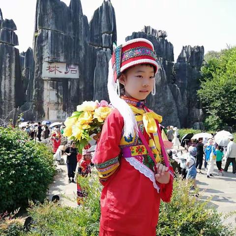 我是池阳小学二年级4班赵婉涵同学，参加暑假期间“”微旅行”“”微运动”“”微学习”活动。