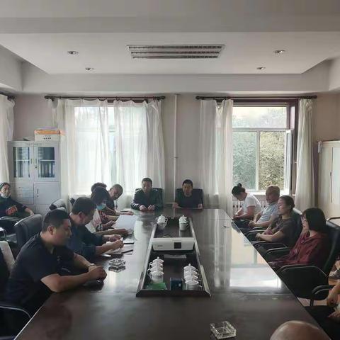 扎兰屯市动物疫病预防控制中心组织学习扎兰屯市委第九次党代会精神