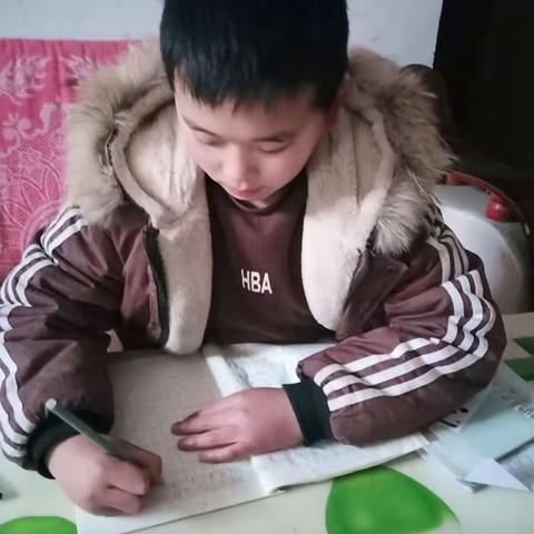 三年级一班殷世灿的寒假点滴