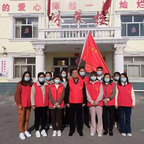 学雷锋精神，展社工风采