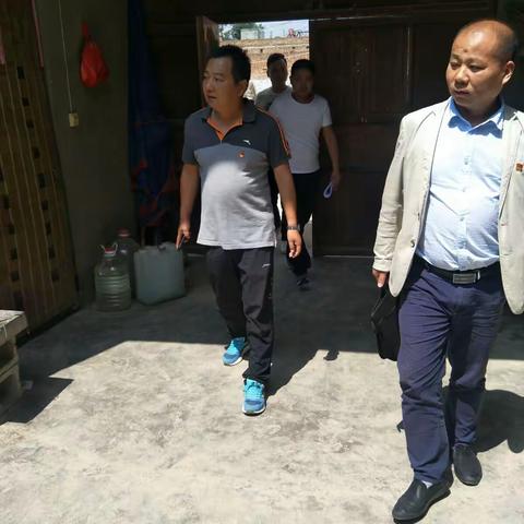 情系学生 爱在家访——北社东联小学“千名教师大家访”活动报道