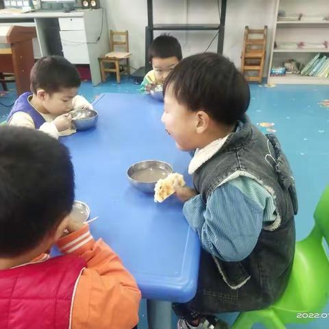 寒亭街道中心幼儿园小一班周记