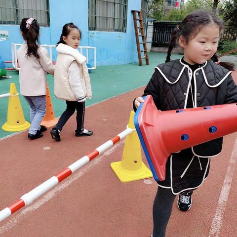 艾迪贝尔幼儿园——小雨宝贝观察