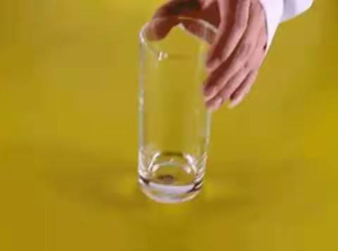 中洲幼儿园大班组“宅课堂”第二期——科学篇 小实验《消失的硬币》