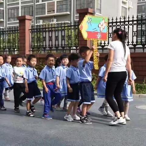 “👋大手牵小手”启明附属幼儿园中二班亲子运动会