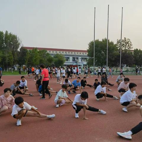 2022级14班暑假晨练第16天